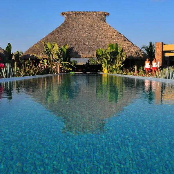 Samora Luxury Resort, hotel en Playa Agua Blanca