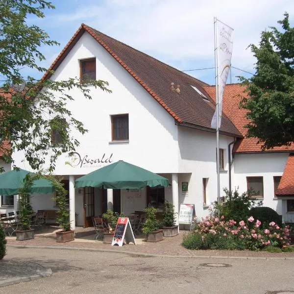 Landhotel Oßwald, hotell i Kirchheim am Ries