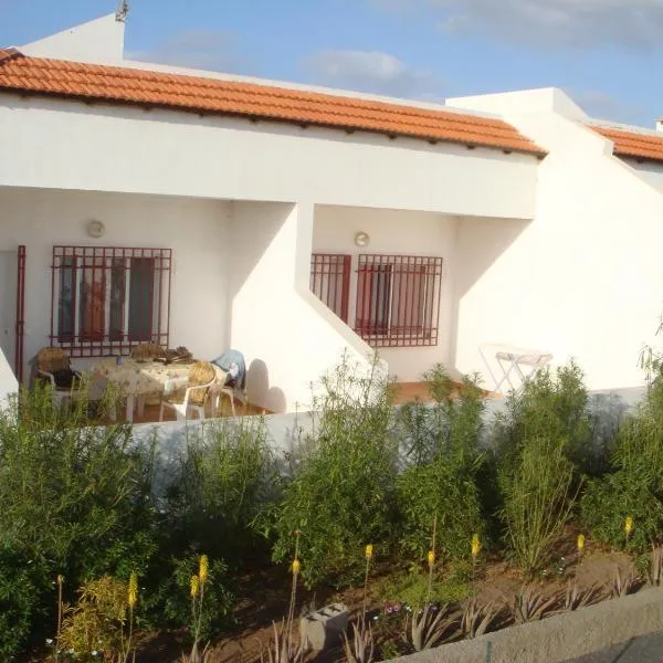 Barracudamaio, hotel Vila do Maio városában