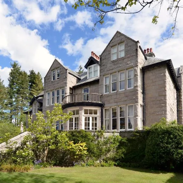 Lys-Na-Greyne Country House, hotel v destinaci Aboyne