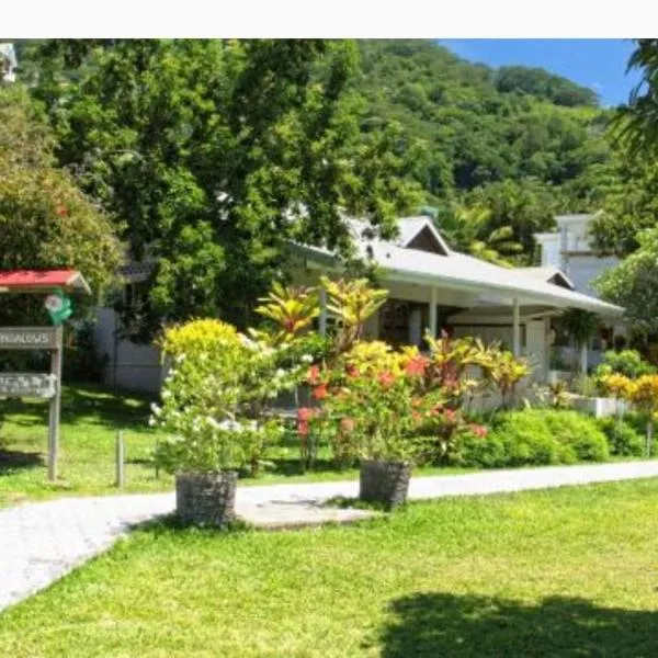 Beau Vallon Bungalows、ボー・ヴァロンのホテル