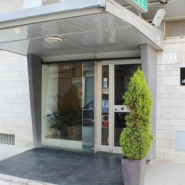 Albergo dei Pini, hotel v destinaci Andria