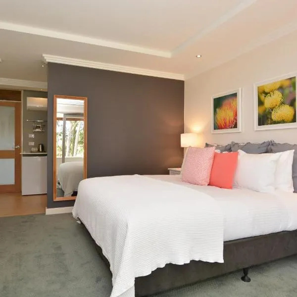 Elfin Hill Vineyard Accommodation、ポーコルビンのホテル