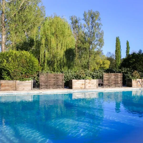 Les Trois Soleils, hotel in Aynac