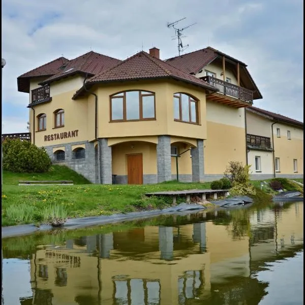 Penzion Starý dvůr, hótel í Nové Dvory