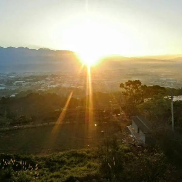 Sun Moon Star, hotel in Xinshe