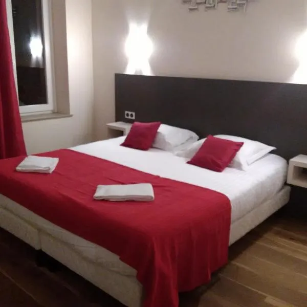 Logis Le Provençal, hotel v destinaci Euville