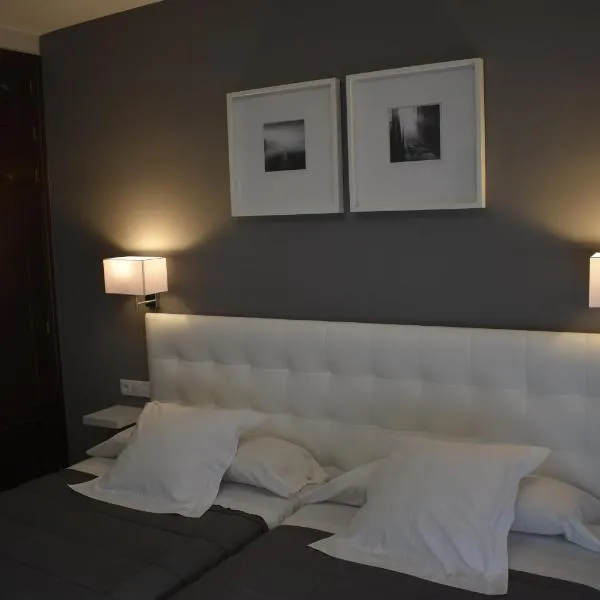 Hostal el Rocio, hotel en Paracuellos de Jarama