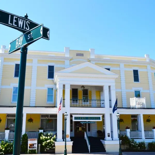 Stafford's Perry Hotel, hotell i Petoskey