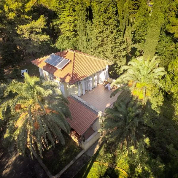 Rosemary Apartments & Rooms, hotel v Mali Lošinj