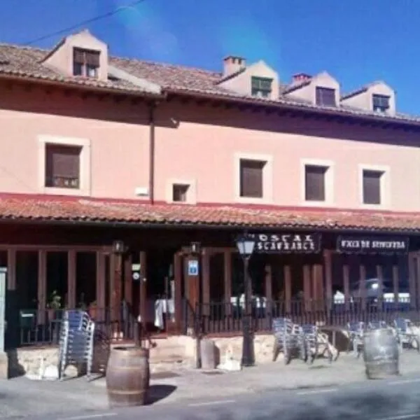 Hostal restaurante Villa de Sepúlveda, hotel in Carrascal del Río