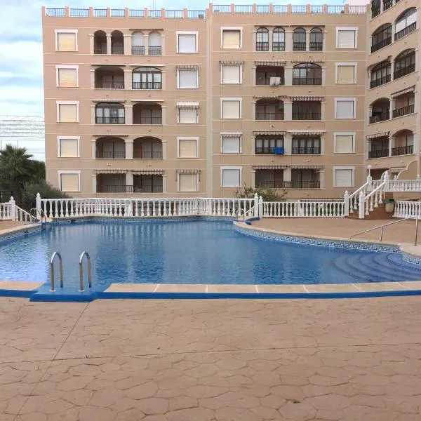 Apartamento Cristina 8, hotel v destinaci Guardamar del Segura