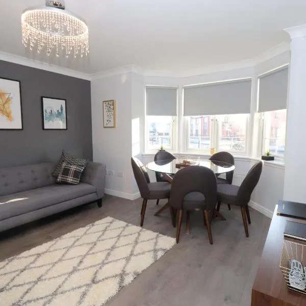 Dunfermline - Luxury Two Bedroom Apartment - TP, hotel i Dunfermline