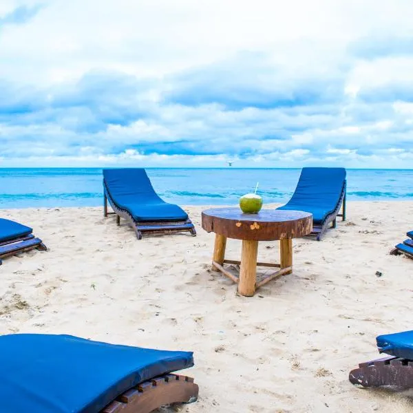 Omeesha Beach Hotel โรงแรมในคัลพิทิยา