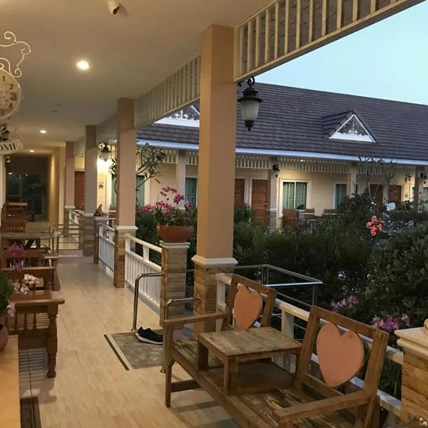 Suksopha Resort, hotel v destinaci Prachuap Khiri Khan