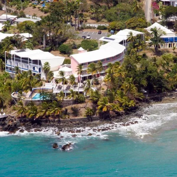 Blue Haven Hotel - Bacolet Bay - Tobago、スカボローのホテル
