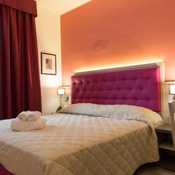 Alma Living Hotel- Al Girarrosto, hotel en Gemona del Friuli