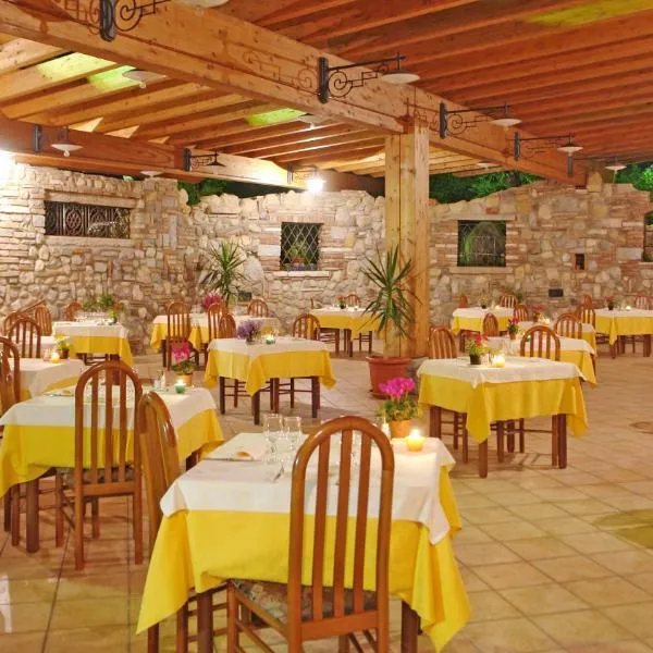 모니가에 위치한 호텔 Hotel La Pergola