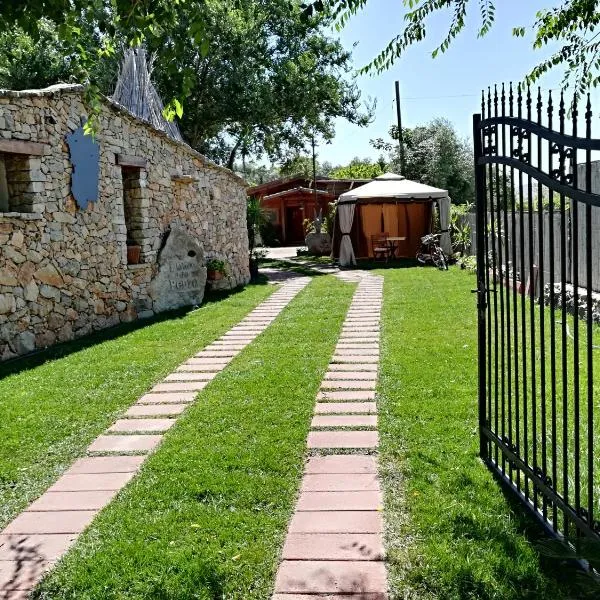 B&B Domo De Pedra – hotel w mieście Tottubella