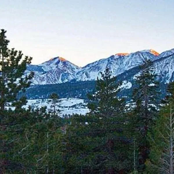 Mammoth Point by 101 Great Escapes, hotel in Mammoth Lakes
