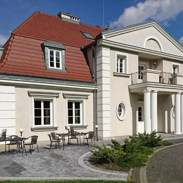 Eco Nieborów, hotel in Nieborów