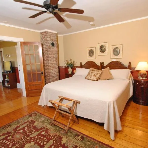 Dominion Hill Country Inn, hotel v destinaci Bocabec