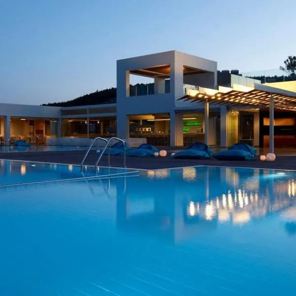 Thalatta Seaside Hotel, hotel v destinaci Agia Anna
