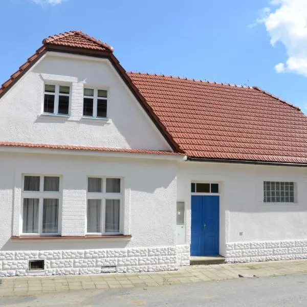 Station House Loft Apartment, hotel v destinaci Obrataň