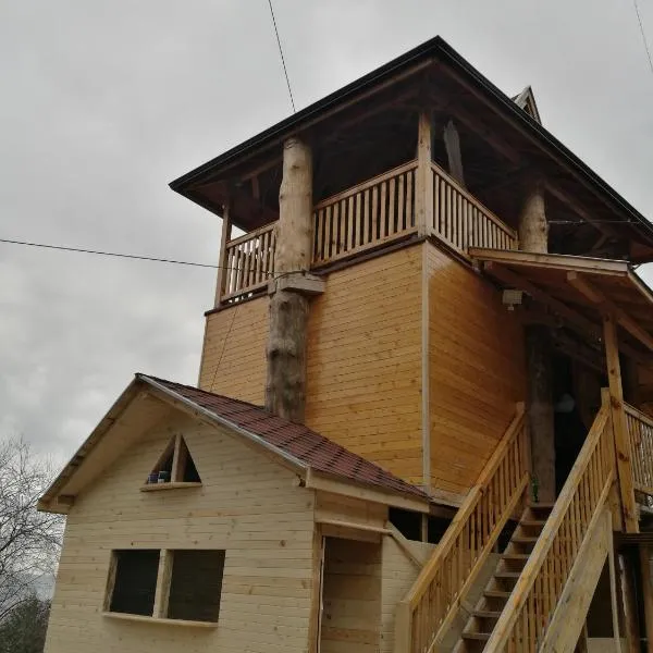 Tree House, viešbutis mieste Kladnitsa