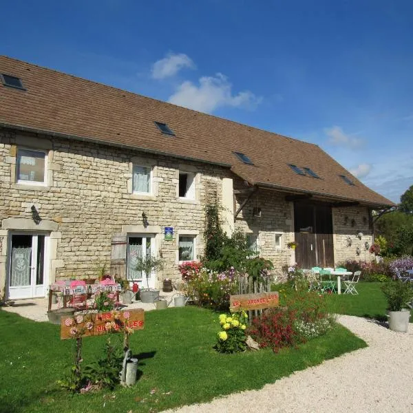 Chambres d'hôtes Les Arondelles, Hotel in Virey-le-Grand