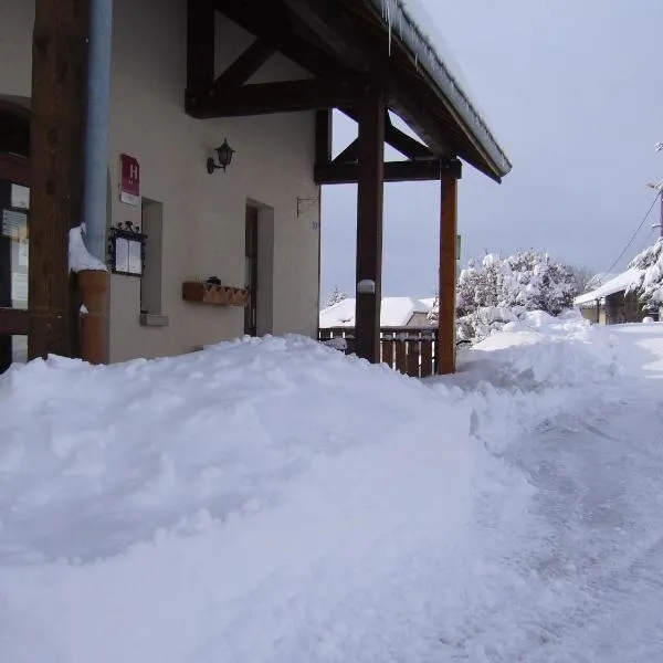 HOTEL Auberge du grand Git, hotel em La Chaux Neuve