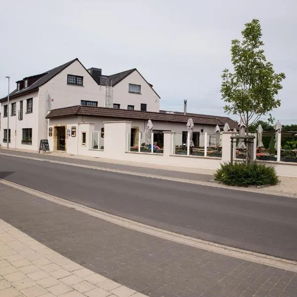 Hotel Salons De Vrede, hotel in Torhout