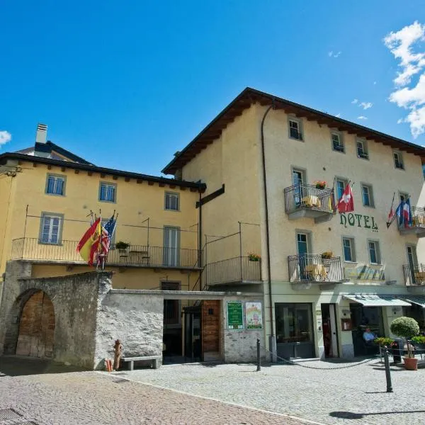 Hotel Garni Le Corti, hotel in Grosio