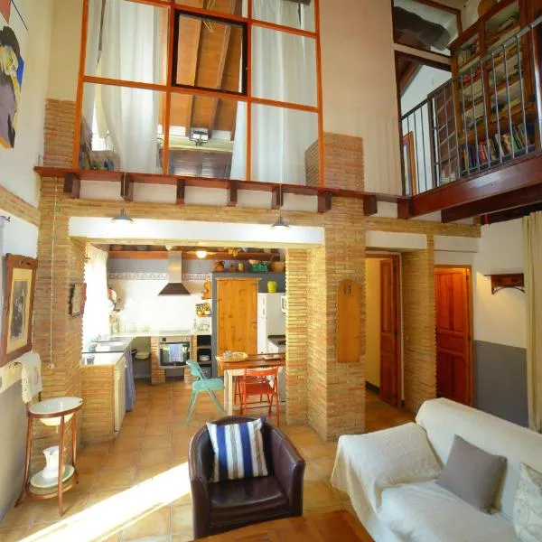 Casa Rural La Rocha, hotel in Chulilla