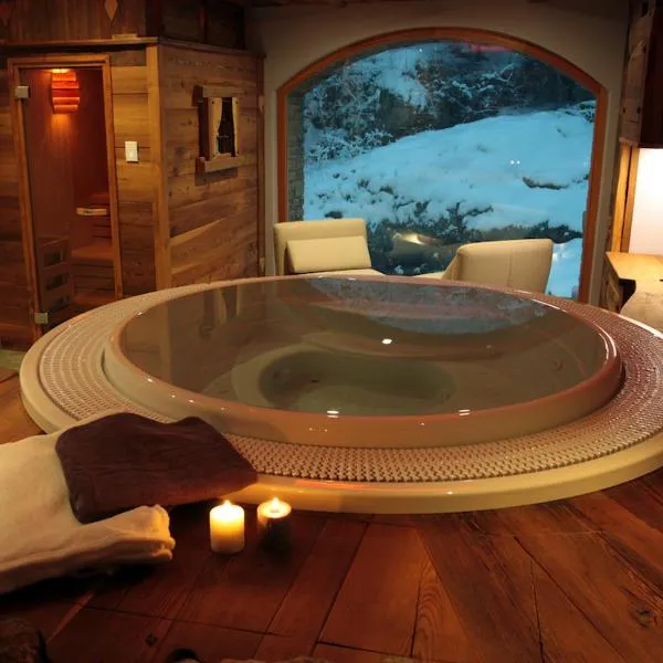 Le Moulin Des Aravis, hotel v destinaci Pontboset