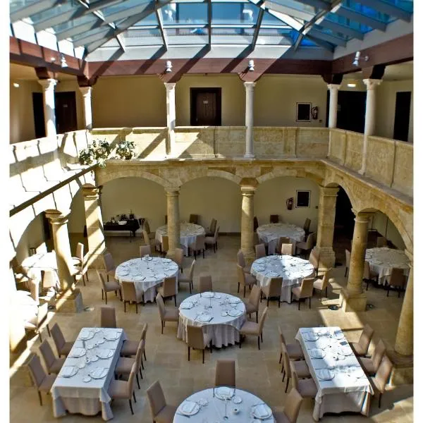 Hotel Palacio de Merás, hotel v destinaci Tineo