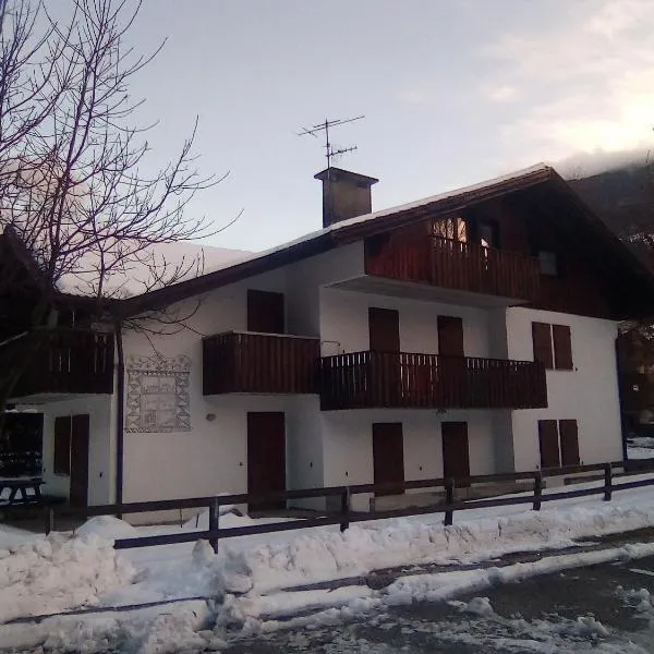 Appartamento Seppi Stile Trentino, hotel in Pinzolo