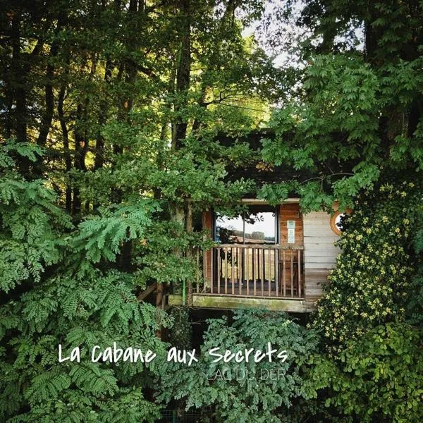 La Cabane aux Secrets - Au Milieu de Nulle Part, hotel v mestu Outines