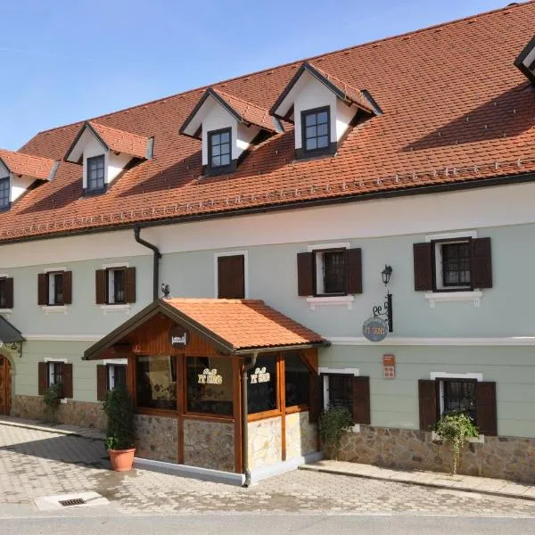 Bed & Breakfast Pr'Sknet, hotel in Šenturska Gora