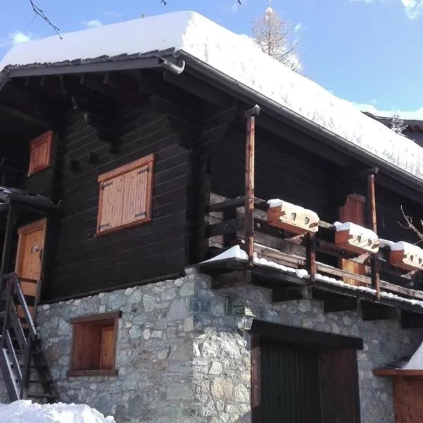 Chalet des Mélèzes, hotel a Pila