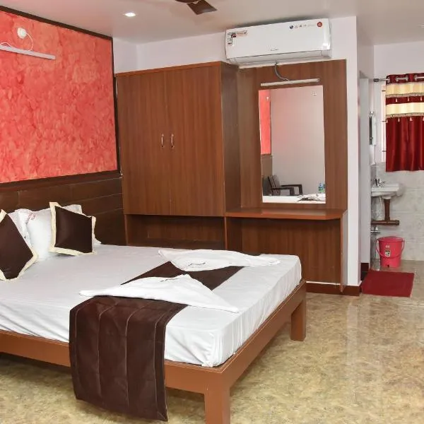 Arunaachalaa Inn, hotel em Palni