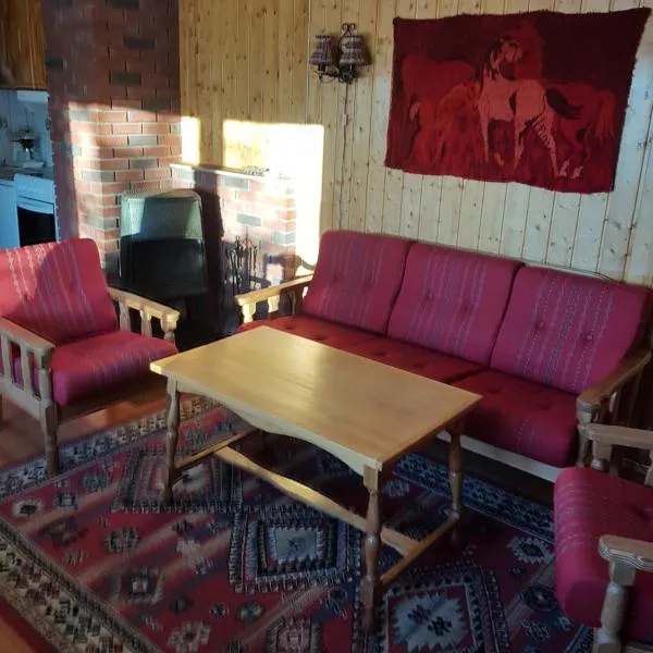 Knutebu Two-Bedroom Cottage, hotel in Geilo