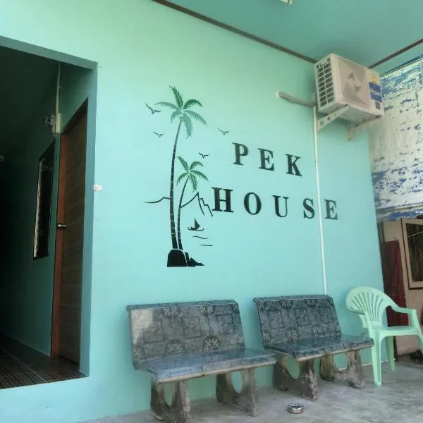 Pek House, hotel ve městě Phuket