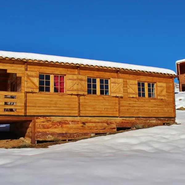 Les Chalets De Lozzi, hotel a Calacuccia