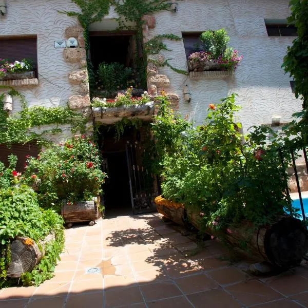 Casa Rural Capricho del Valle, hotel en Arroyo Frío