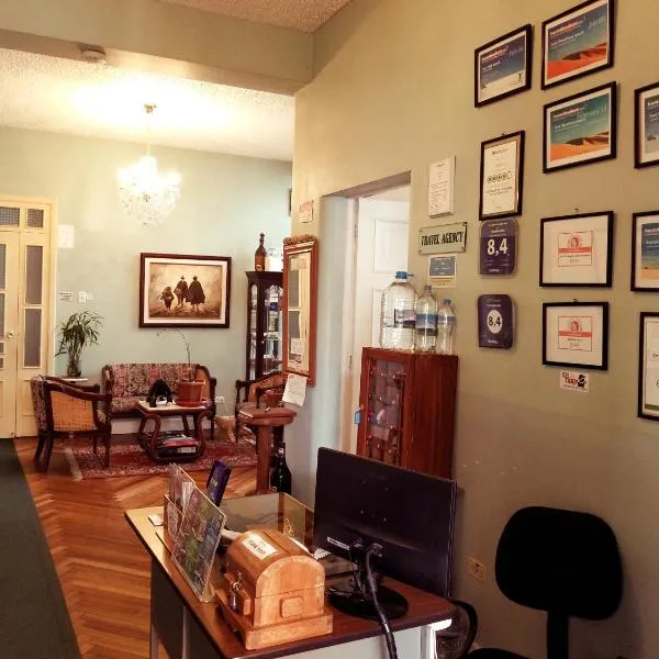 Travellers Inn, hotel v destinaci Quito