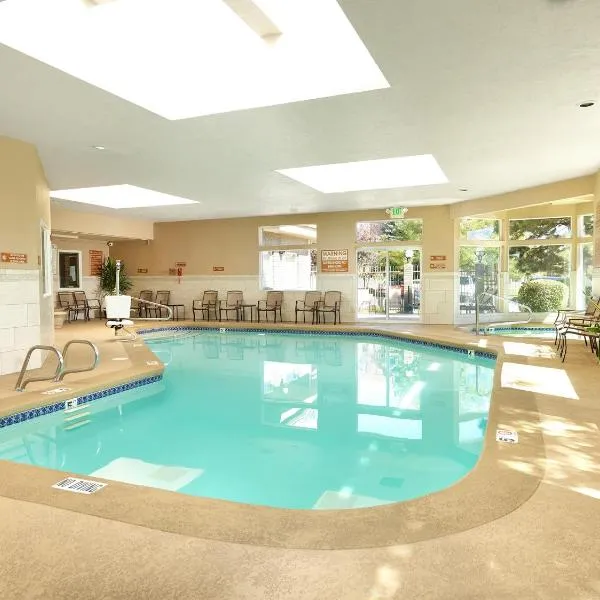 Crystal Inn Hotel & Suites - Salt Lake City, hotel v destinaci Salt Lake City