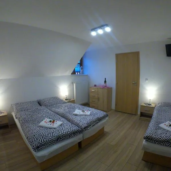 Pizzéria Viktória, hotel a Chlebnice