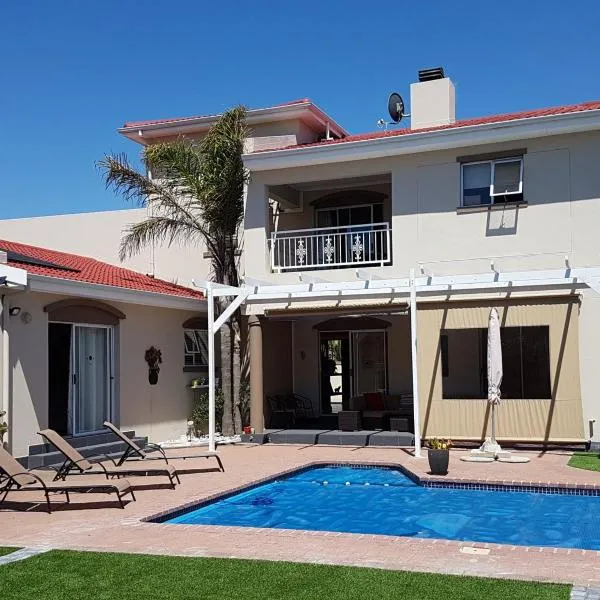 Carmel Huys, hotel in Cape Town