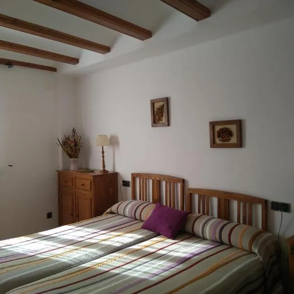 Casa la Era, hotel v destinaci Nogueruelas